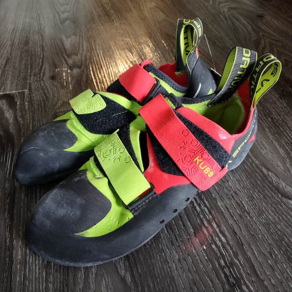 La Sportiva - Kubo Climbing Shoes - Goji Neon (US Mens 9)